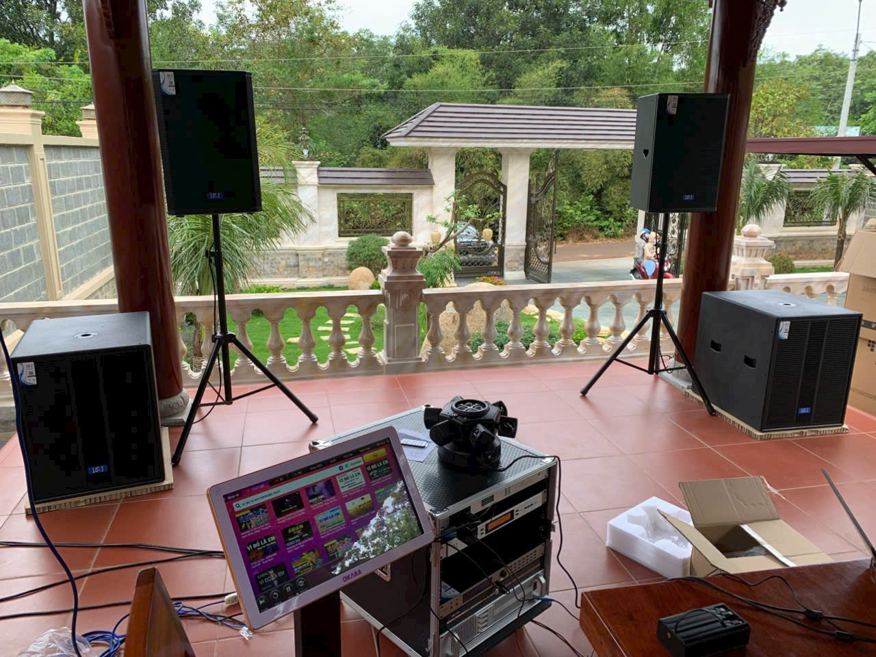 dich-vu-chinh-am-thanh-dan-karaoke-tai-nha-1