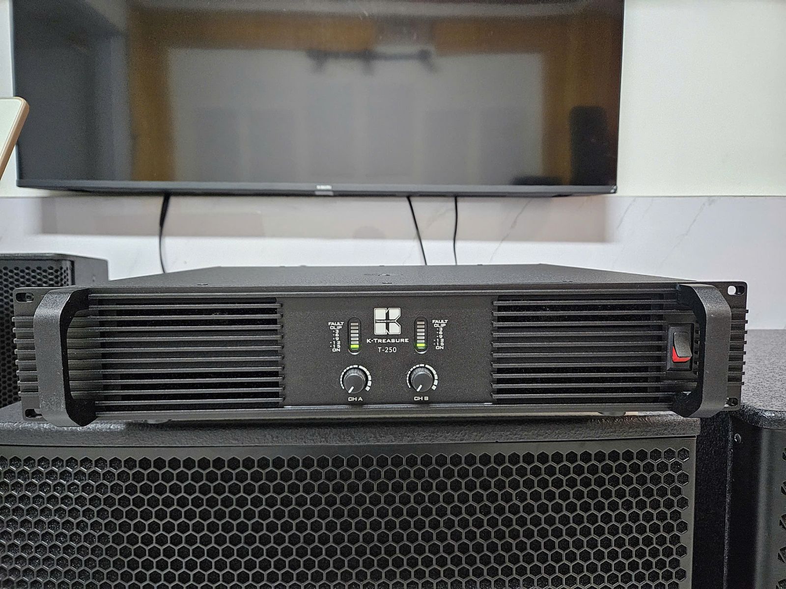 main công suất 2 kênh ktreasure t250